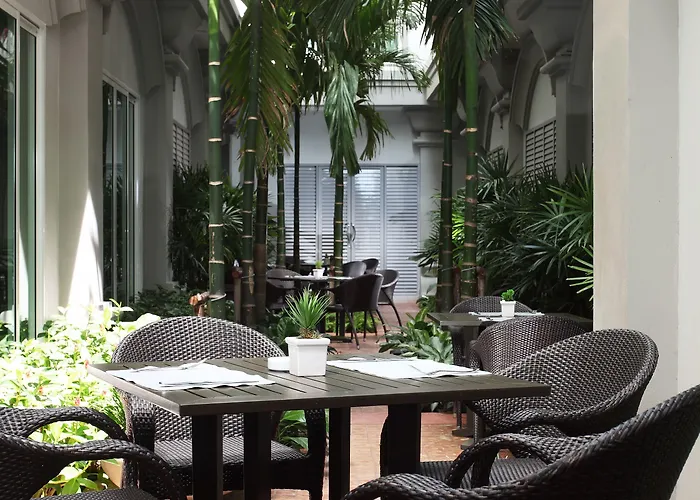 Hotel Chillax