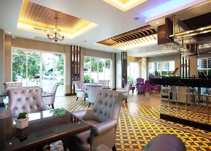 Chillax Hotel